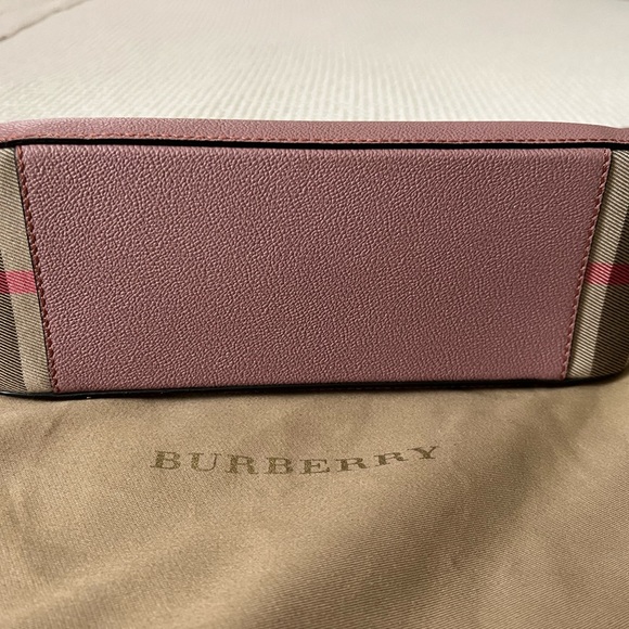 Burberry Helmsley crossbody - Picture 4 of 11
